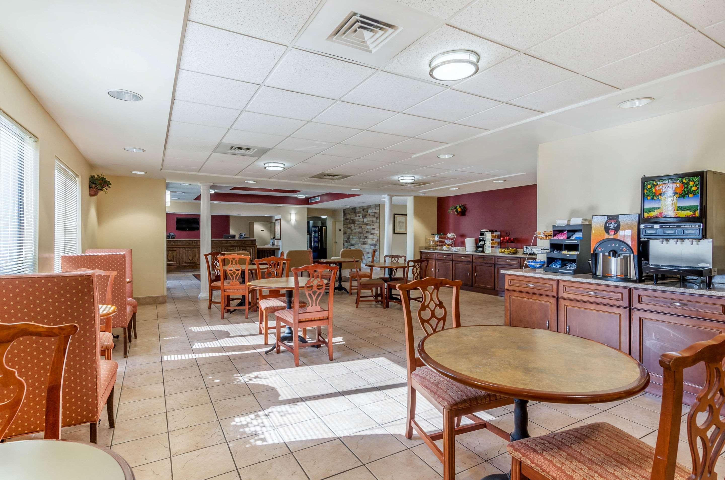 Comfort Inn & Suites Troutville Exterior foto