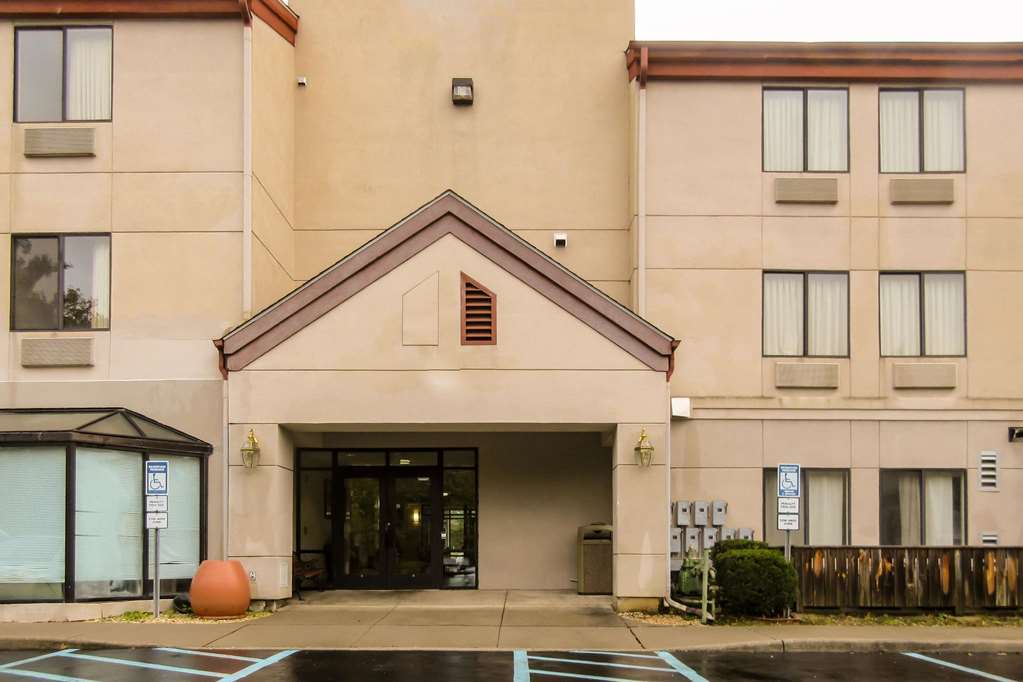 Comfort Inn & Suites Troutville Exterior foto